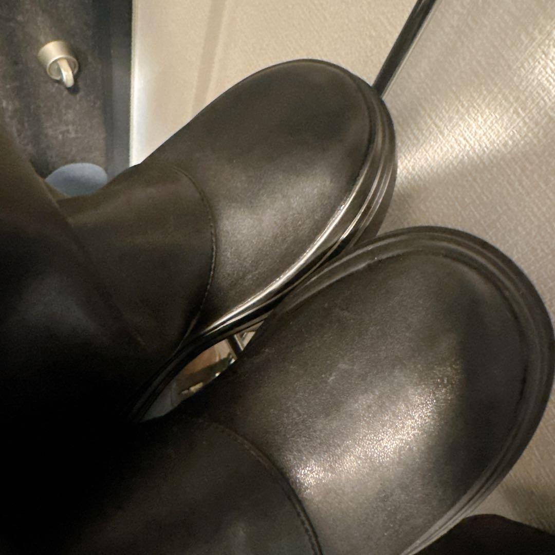 THE TOÉ Schaafen Belt Boots