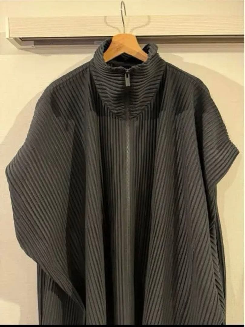 【23ss】Homme Plisse ISSEY MIYAKE ノースリーブ羽織