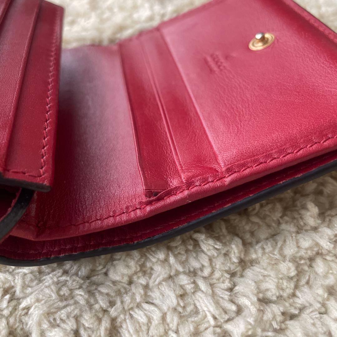 GUCCI 二つ折り財布 チェリー装飾　ストーン外れなし