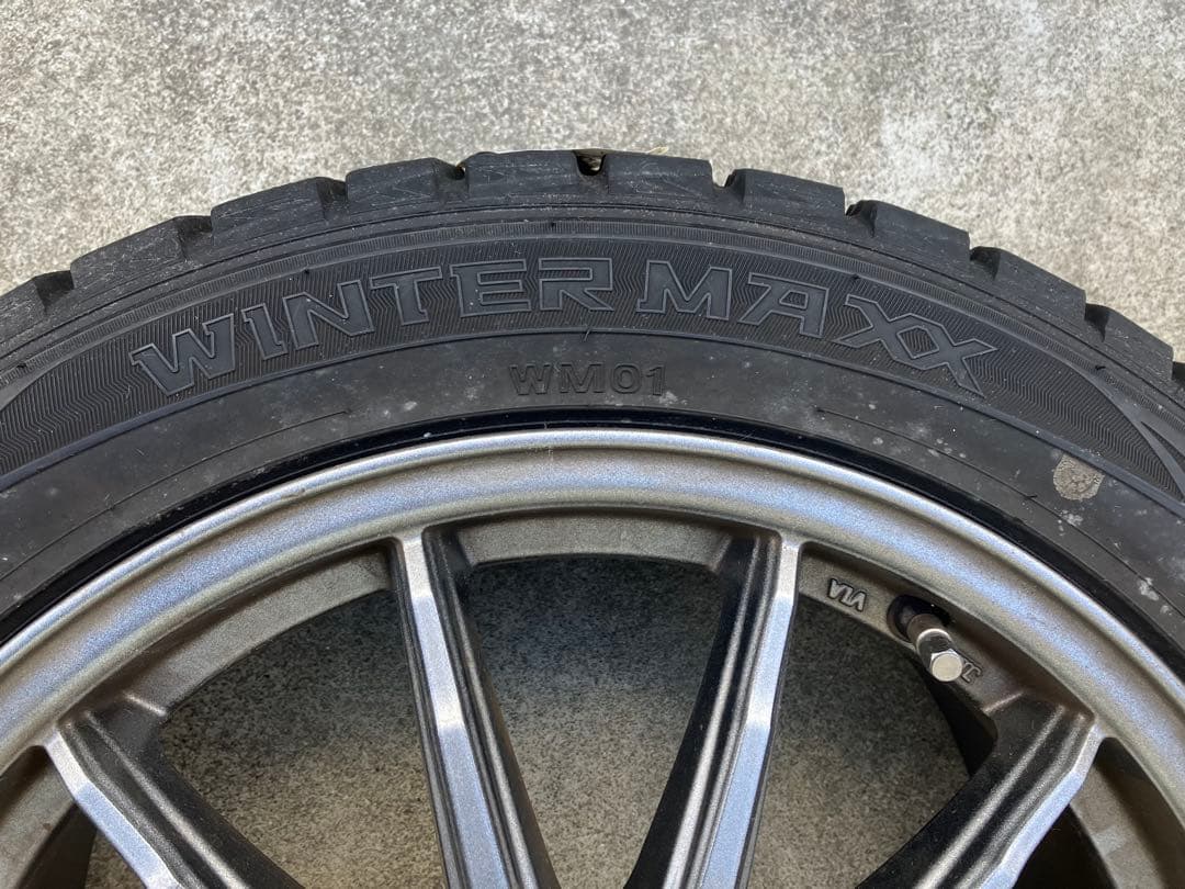 スタッドレスタイヤ　ホイールセット　215/50R17