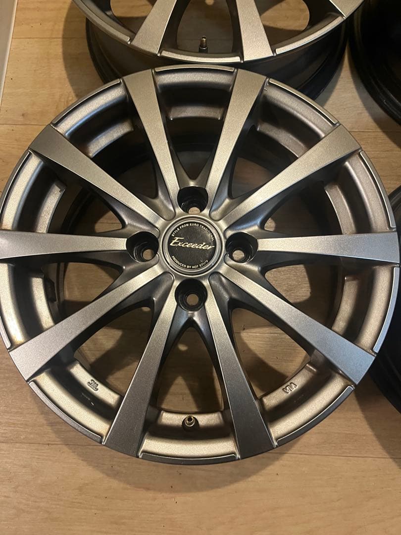 送料込！ホットスタッフ5.5J4H100の15インチ アルミホイールガンメタ4枚