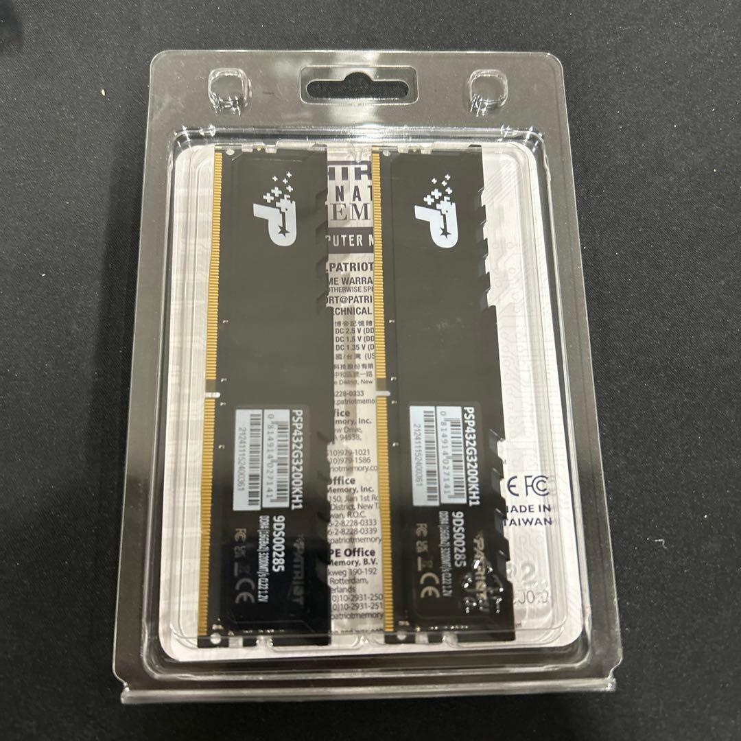 国*立様 Patriot Memory Signature Premium Li