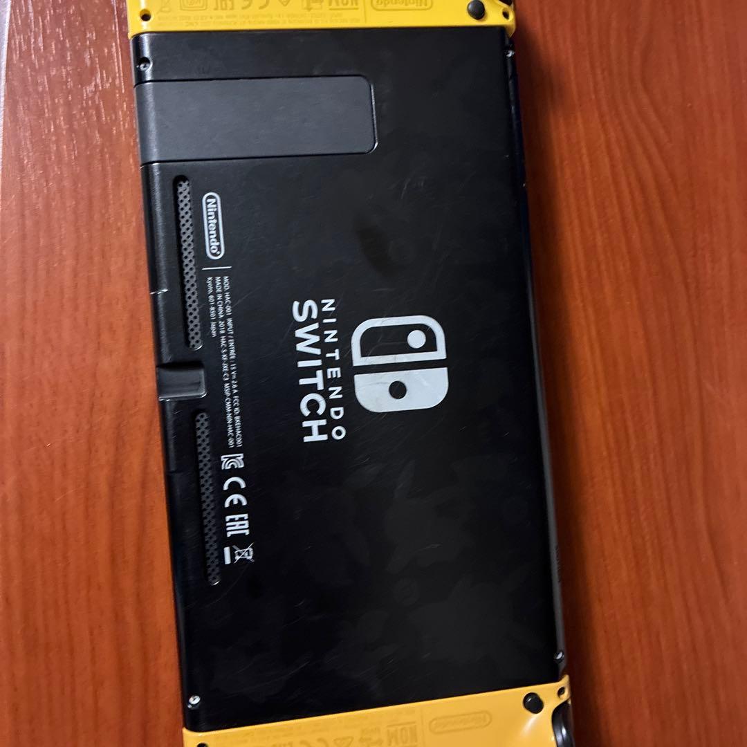 シノダトモコ専用Nintendo Switch イエロー/ブラック 本体