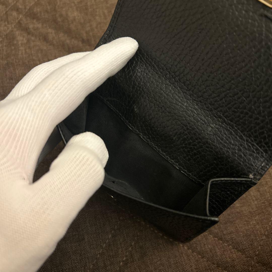 【良品】Gucci ブラックレザー 二つ折り財布