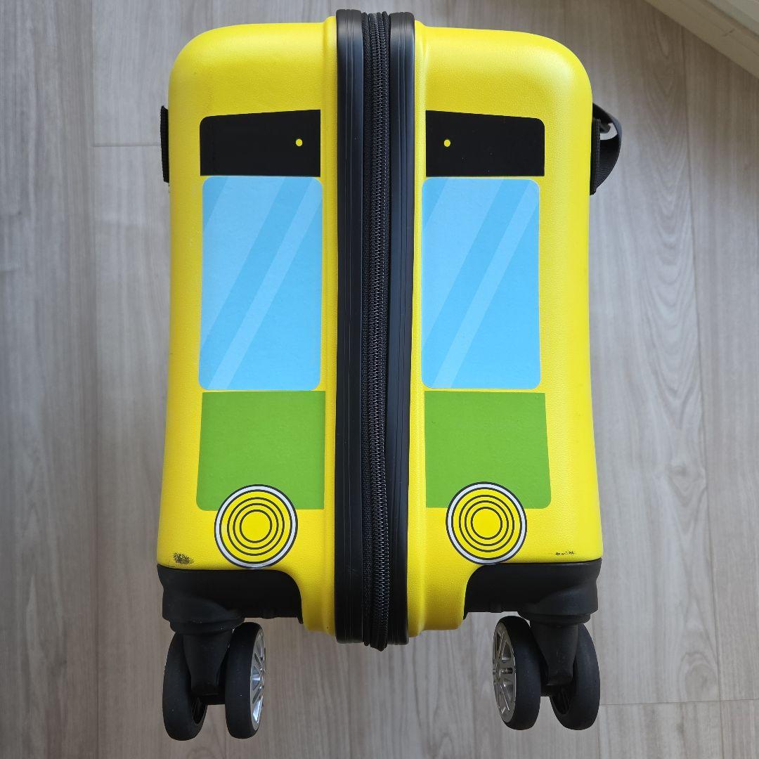 子供が乗れるスーツケース