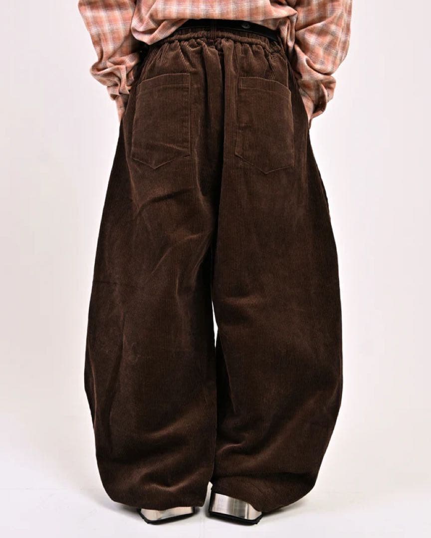 L2099　コーデュロイバルーンパンツ　XL（brown）地底人ONLINE