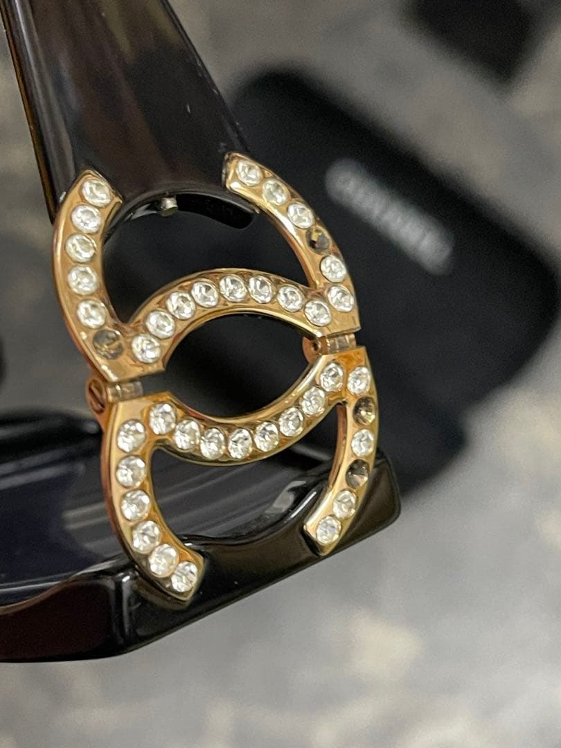 CHANEL シャネル ココマーク サングラス 黒 ゴールド金具