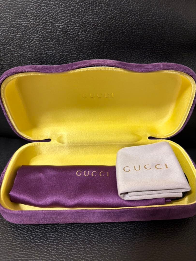 GUCCI ビーズ装飾 グレーサングラス ケース付き