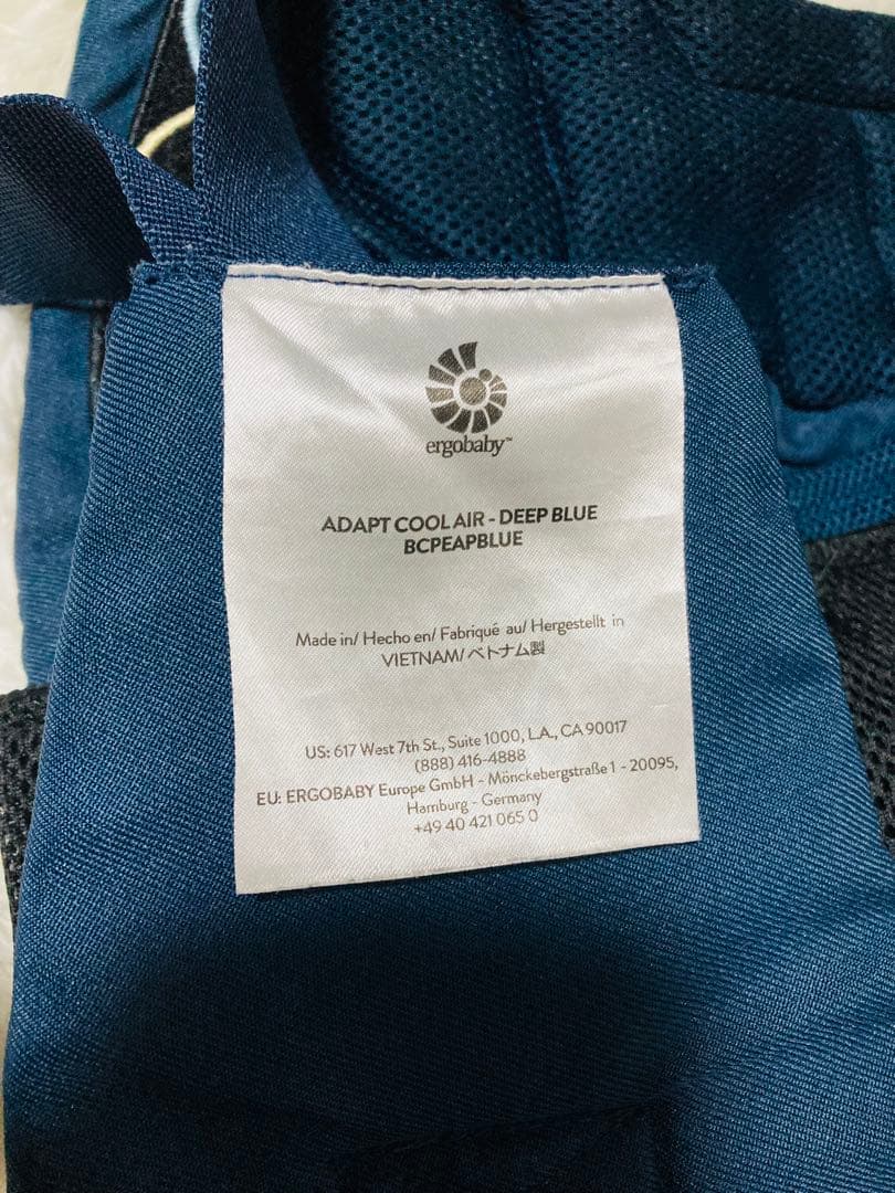 美品　Ergobaby（エルゴベビー）抱っこ紐「ADAPT（アダプト）」