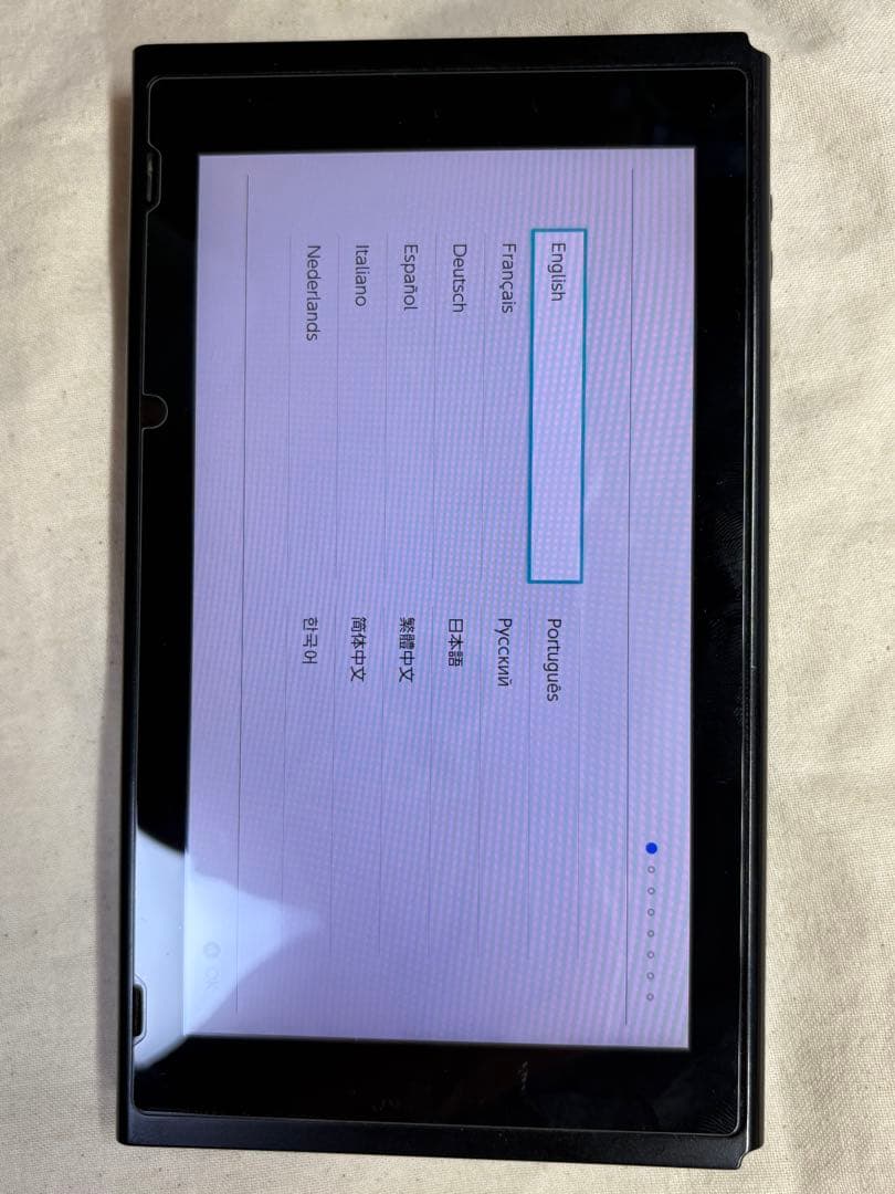 任天堂 ニンテンドースイッチ本体　カセット付き