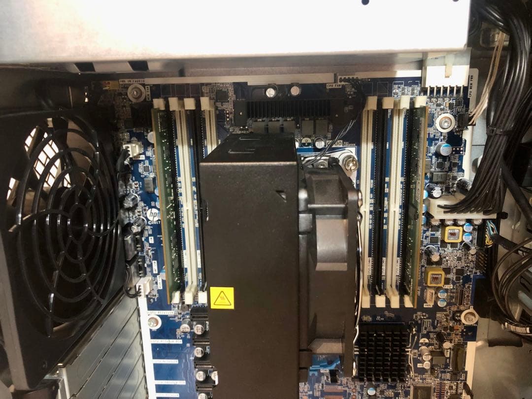 N*h様 HP Z4G4 w-2235 16GB 750w