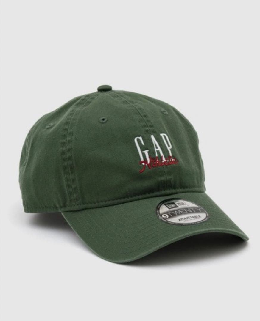完売品　GAP✕NEWERA　限定コラボ　ロゴベースボールキャップ