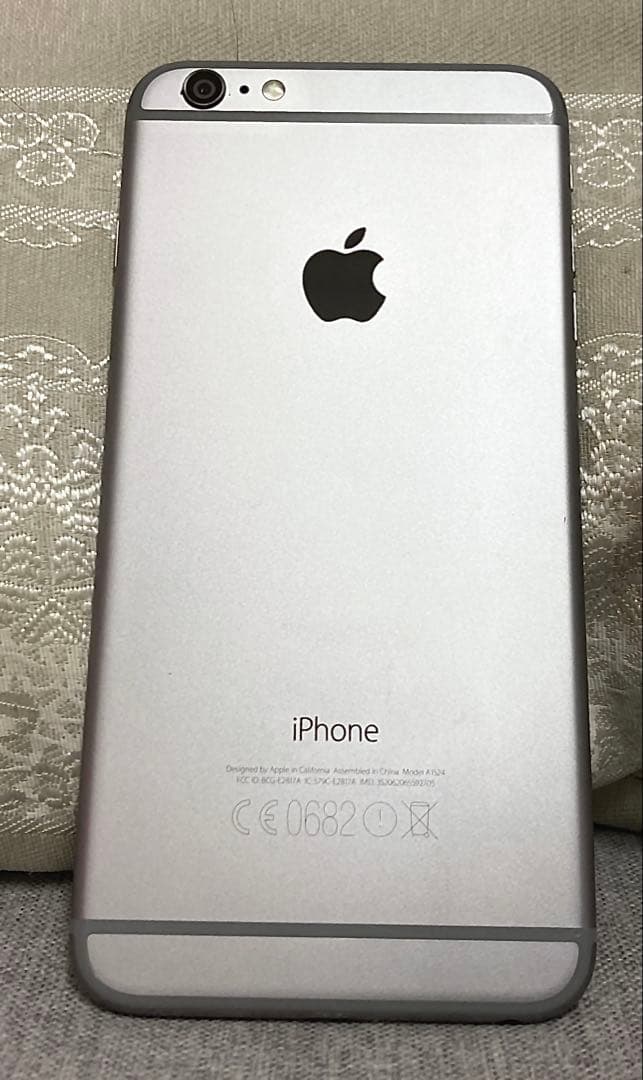 Apple iPhone 6 plus 128GB 箱付き　不具合なし