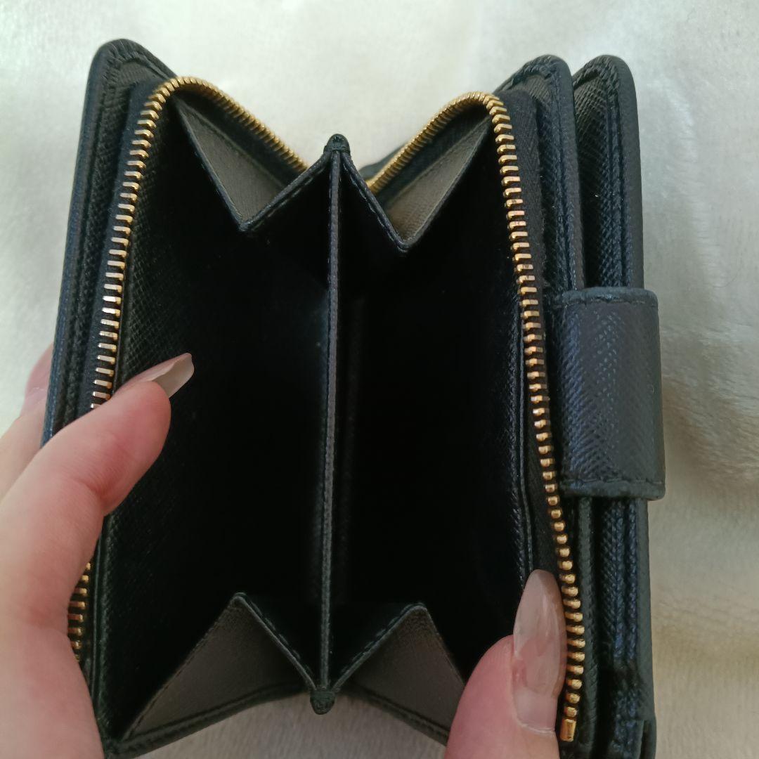 PRADA 財布