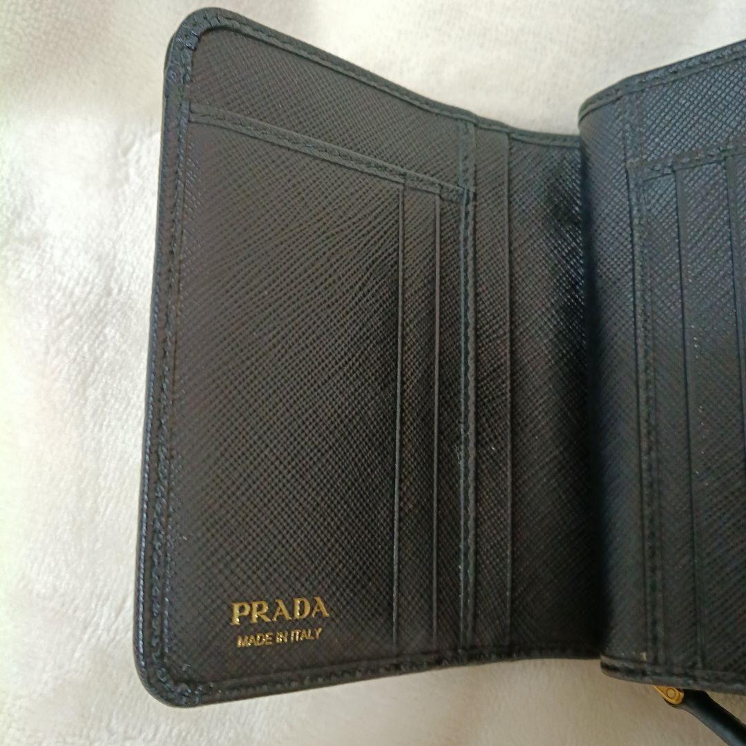 PRADA 財布
