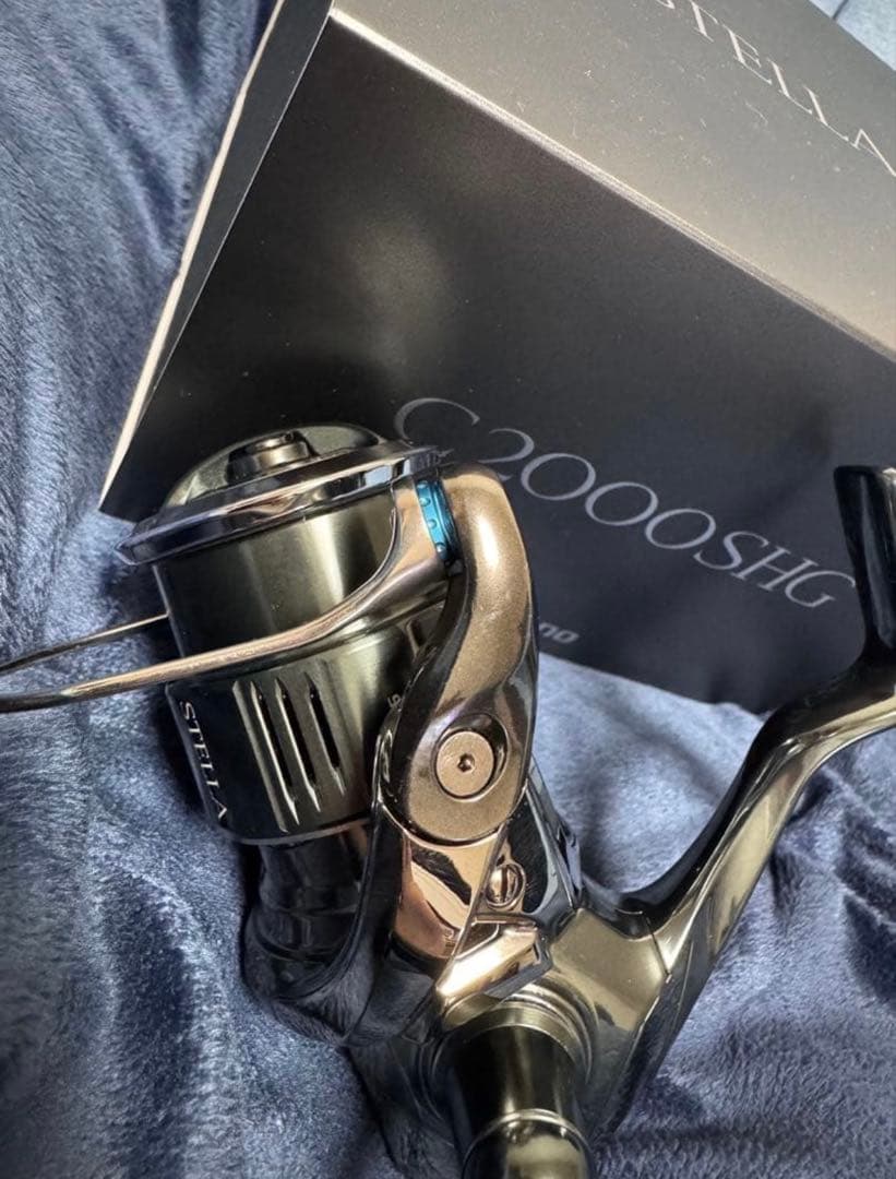 22 ステラ C2000SHG SHIMANO