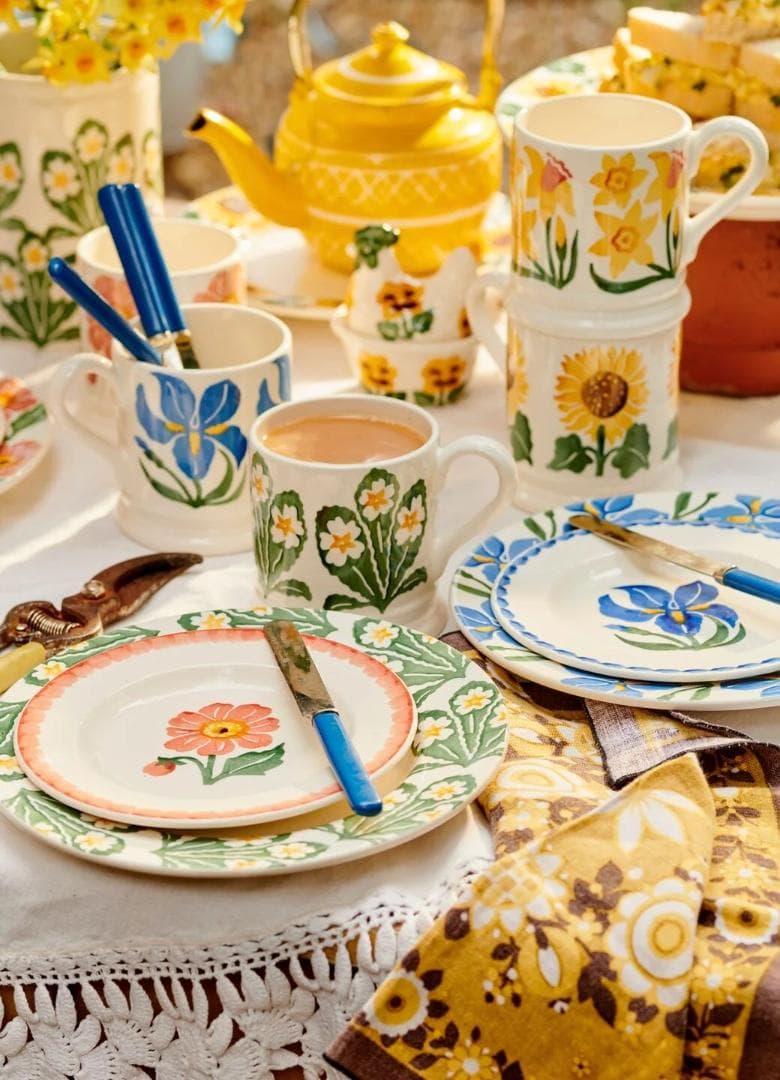 エマブリッジウォーター　【ファースト品】アイリス8 1/2インチプレート