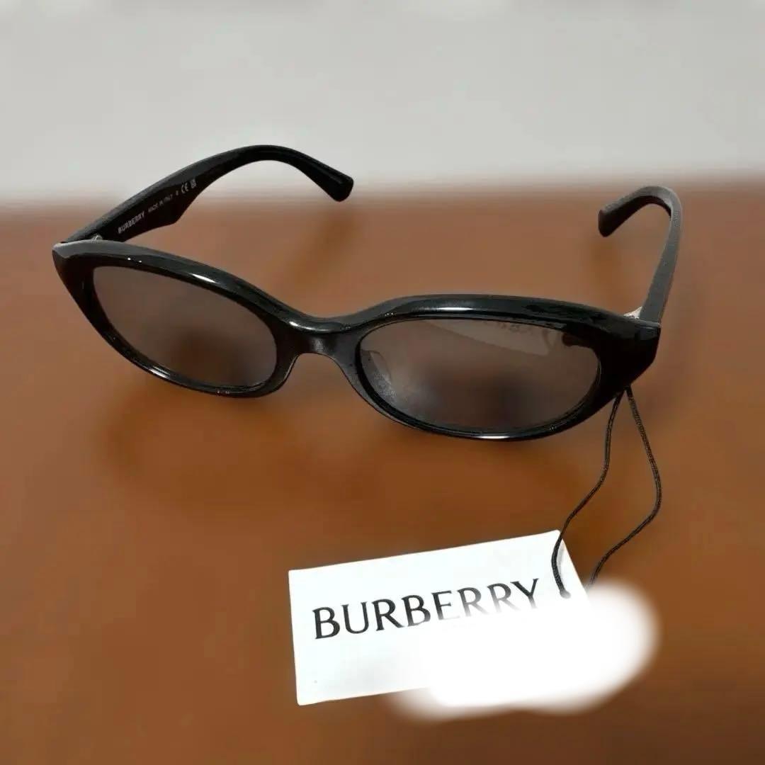 新品•未使用バーバリーBURBERRY レディース　サングラス　BE4447-D