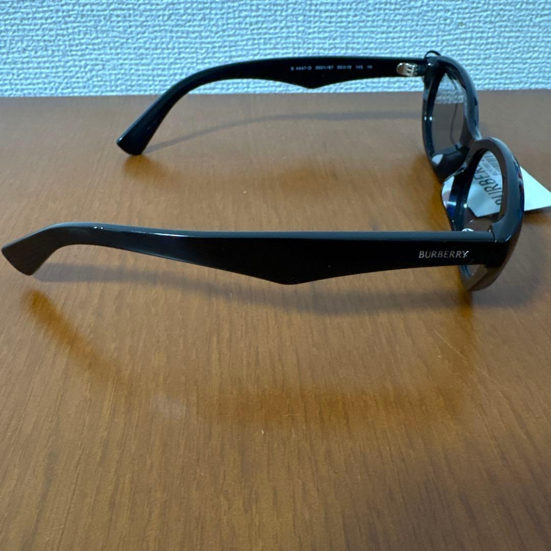 新品•未使用バーバリーBURBERRY レディース　サングラス　BE4447-D
