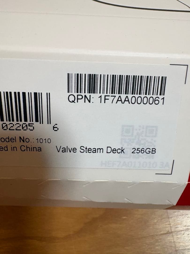 Valve Steam Deck 256GB 本体と付属品