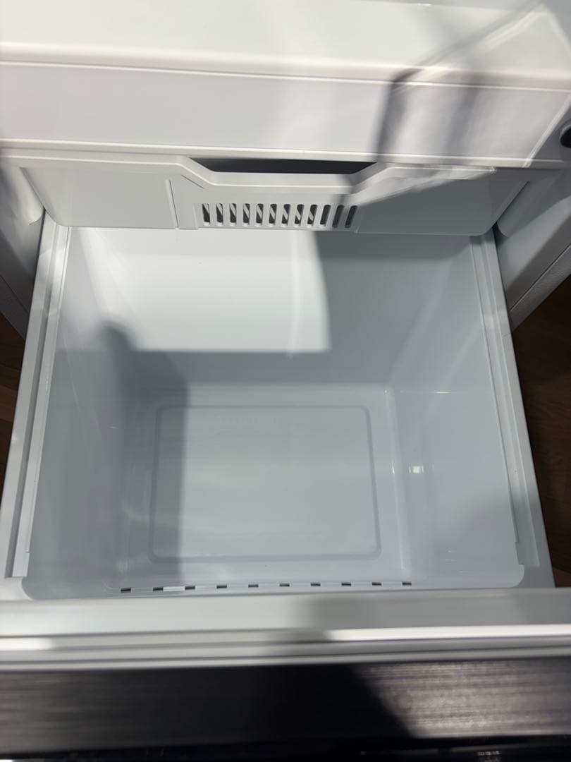 ハイセンス　2ドア冷蔵庫　2024年モデル　135ℓ　HR-D13E3W