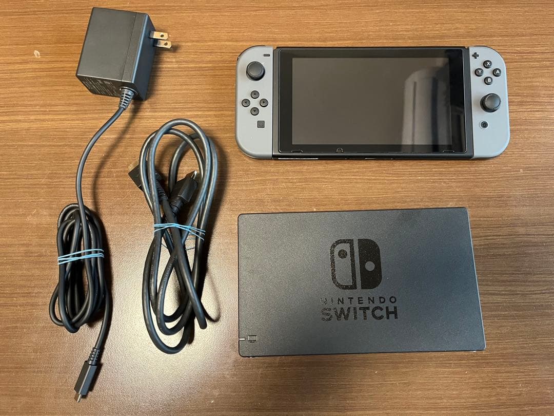 【ほぼ未使用品】Nintendo Switch グレー 本体