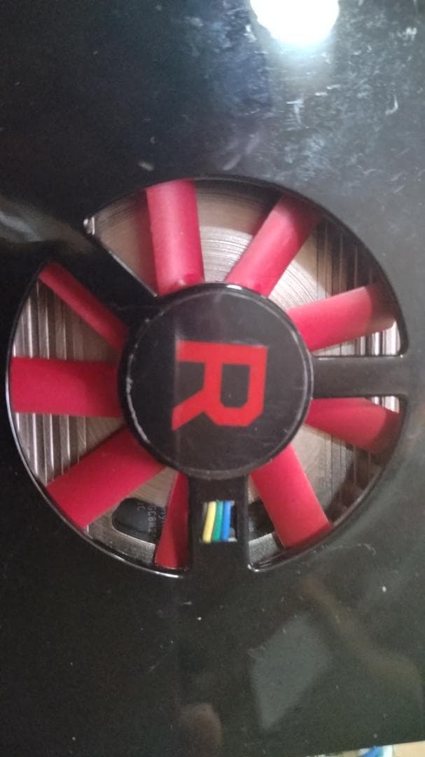 グラフィックボード・グラボ・ビデオカード Radeon RX550 LP 4GB