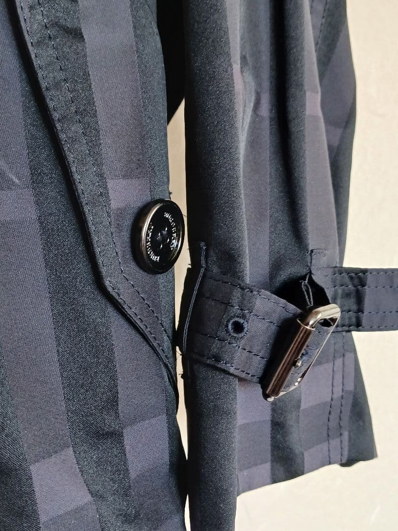 極美品BURBERRYシャドーチェックトレンチコート・スプリングコートXL黒色