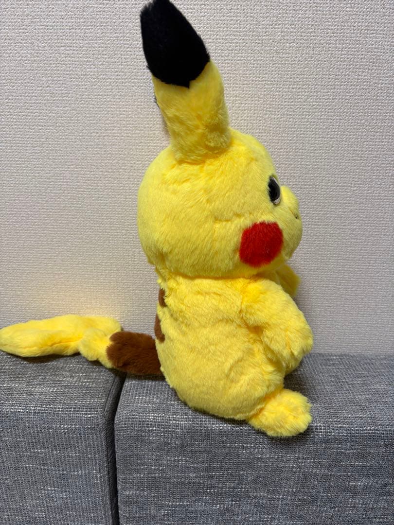 【新品未使用】おうちにポケモン ピカチュウ ぬいぐるみ