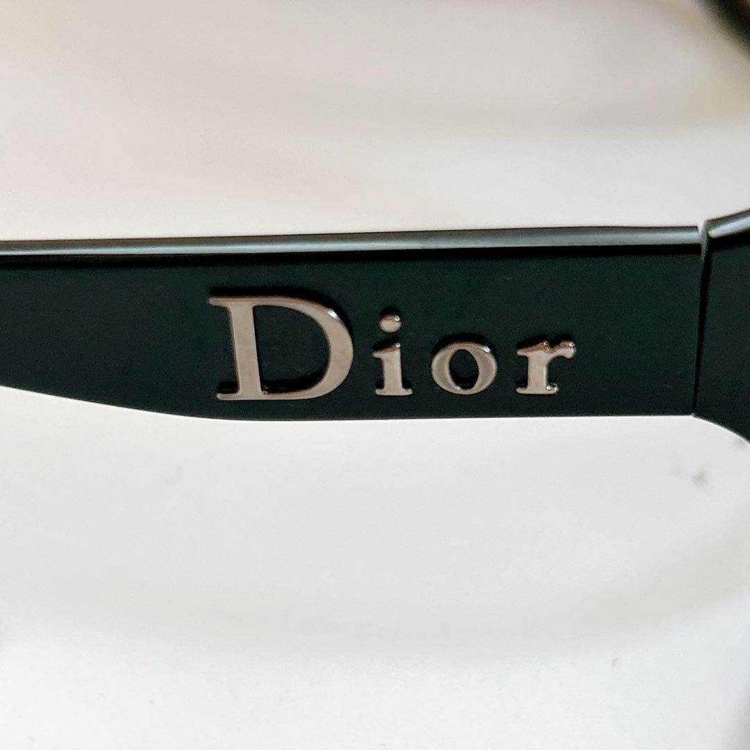 クリスチャンディオール Dior サングラス　GLOSSY ブラック　大ぶり