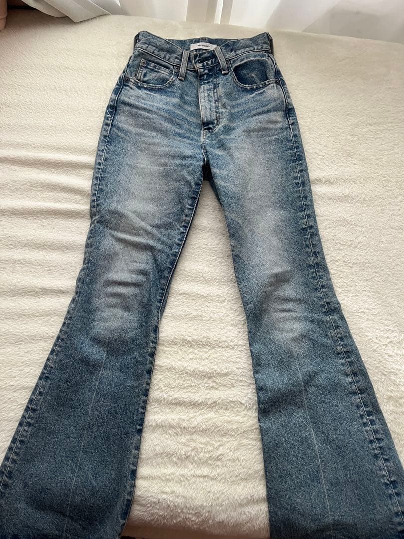 moussy MVSフレアデニム23インチ