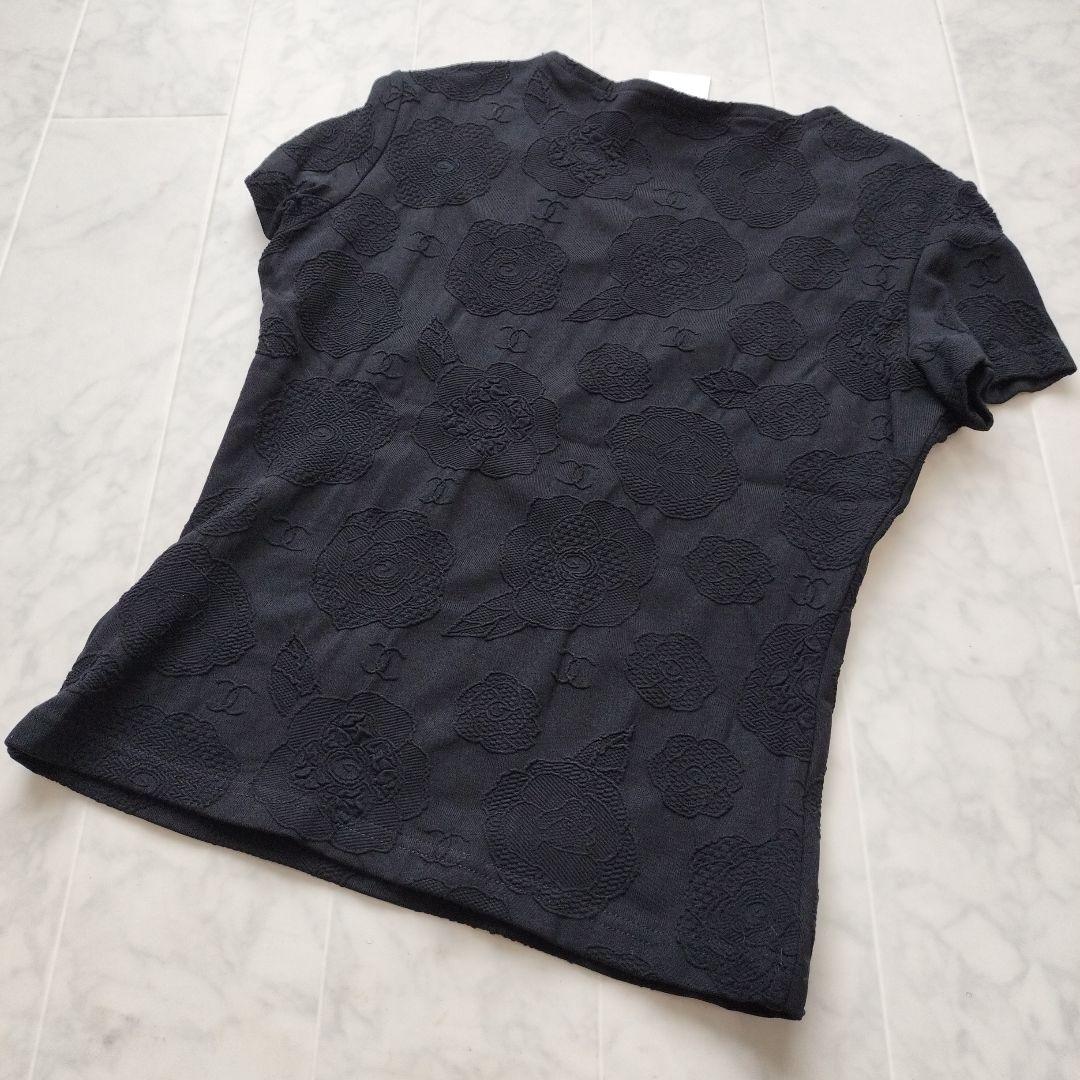 シャネル　CHANEL ブラック カメリア柄Tシャツ 40　98P