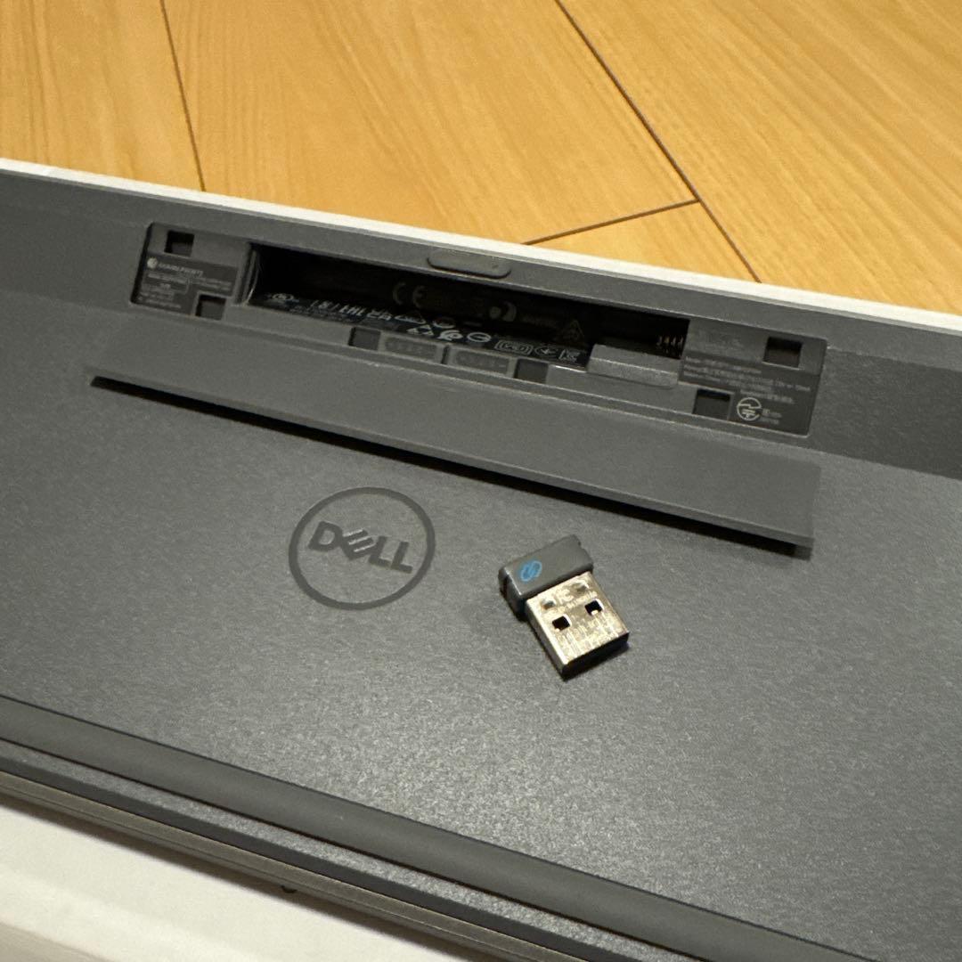 DELL KB700 日本語配列キーボード（シルバー）