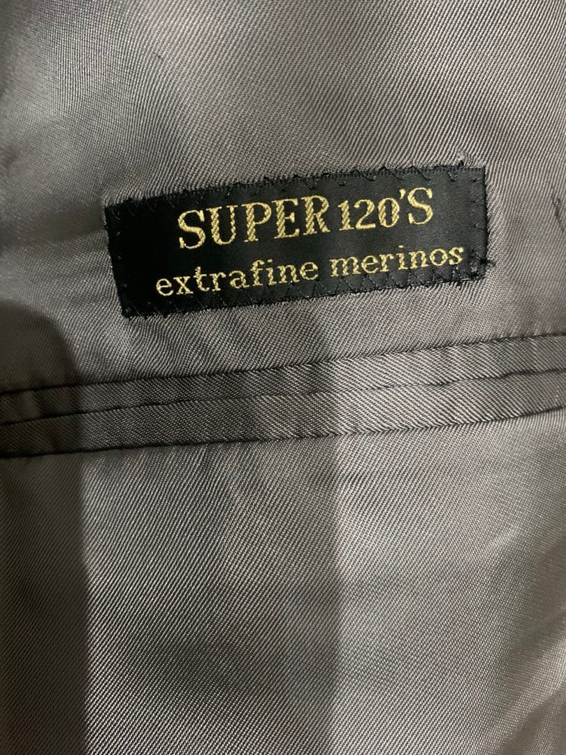 CORNELIANI コルネリアーニITALY スーツ　52 USED
