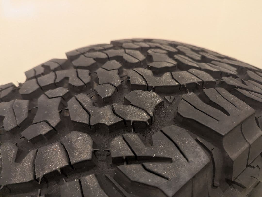 BFGoodrich All-Terrain T/A 17インチタイヤ
