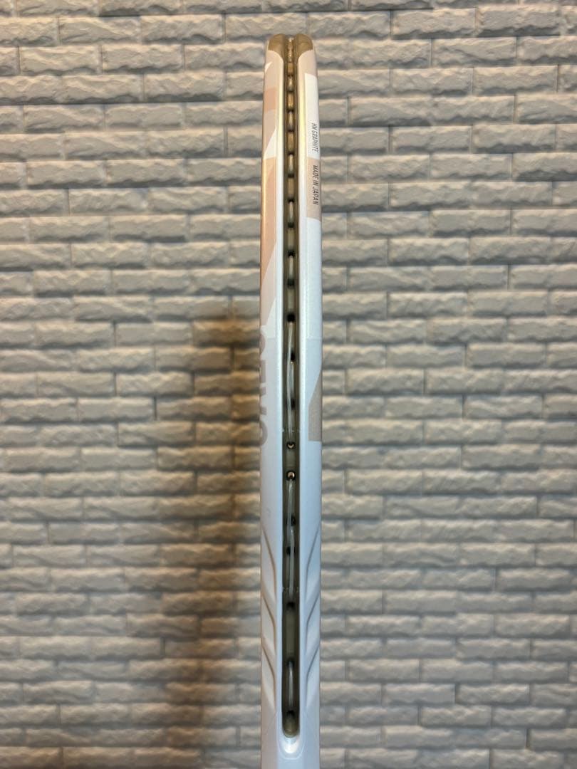 bellYONEX VCORE 98 サンドベージュ　テニスラケット