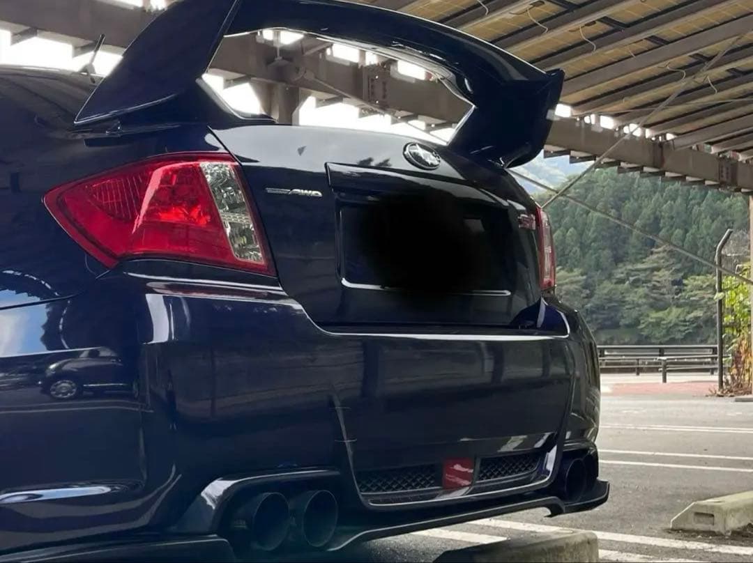 Invidia WRX STI GVB R400 チタンテールマフラー