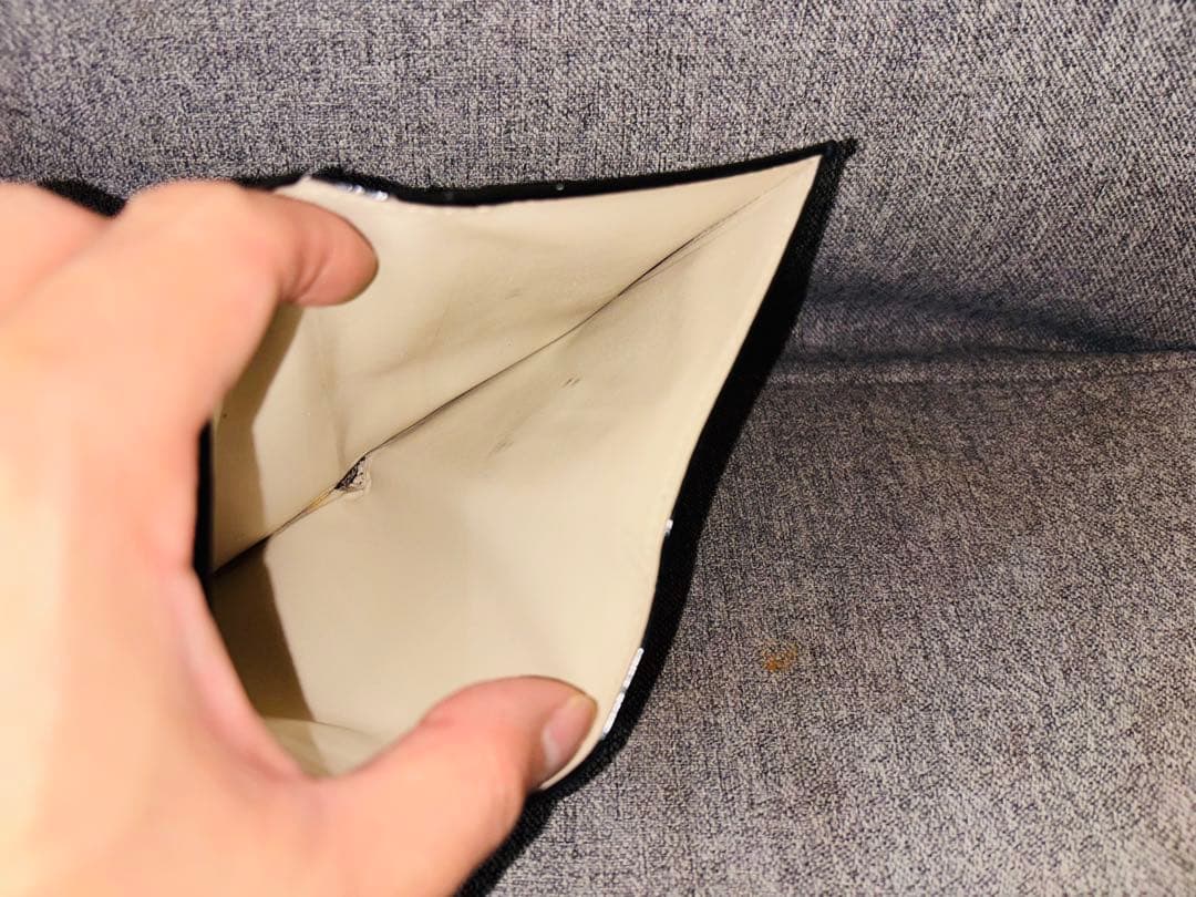 【美品】Valextra ヴァレクストラ イジィデ ウォレット 三つ折り財布 黒