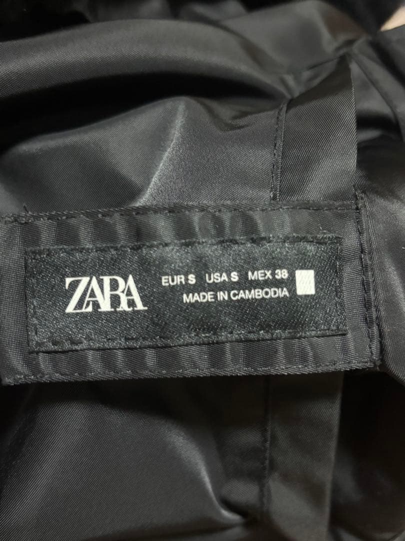 zara リバーシブルボンバージャケット　2025