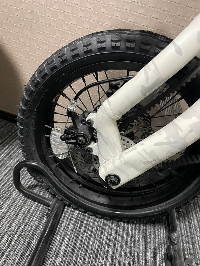 ごるご49出品　ストライダ　マルチカム　白カモ柄