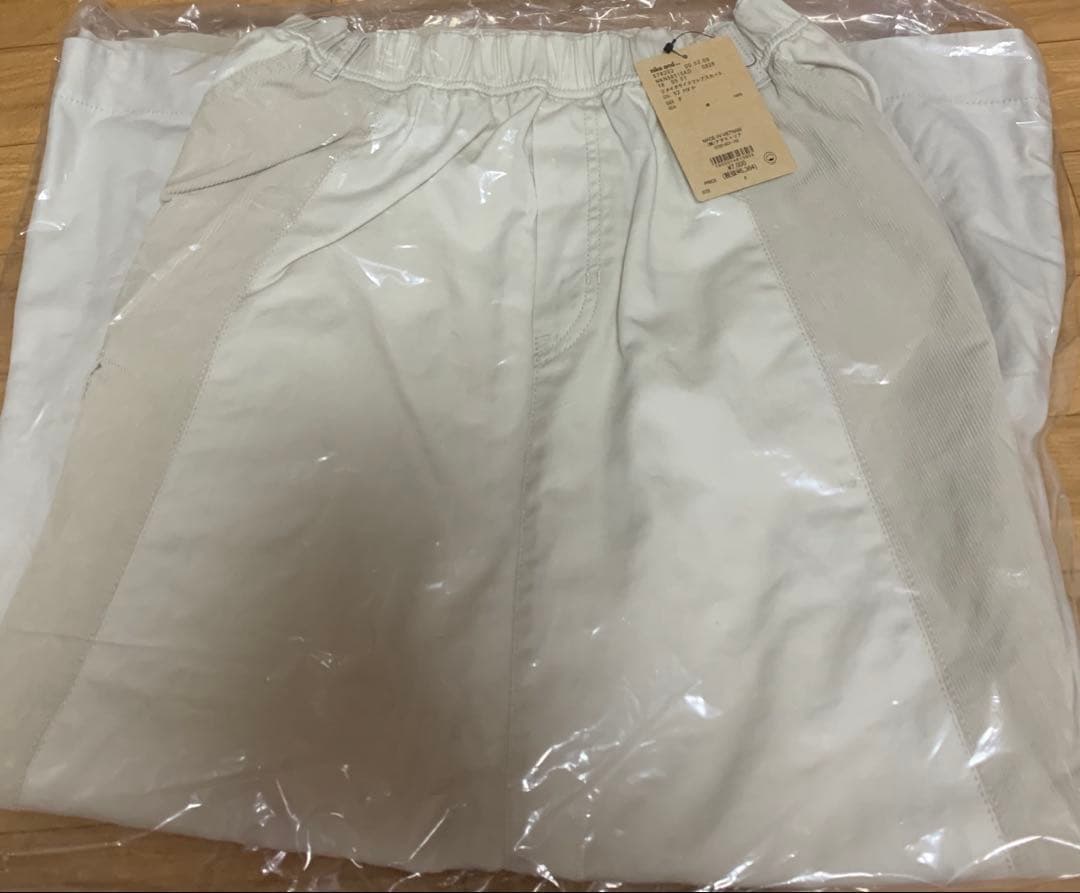 ニコアンド　リメイクライク　フレアースカート新品タグ付完売カラー
