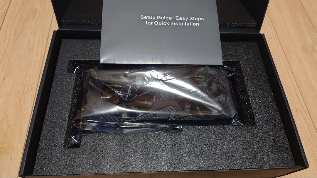 h*i様 GALAKURO GeForce RTX 3060 Ti 本体