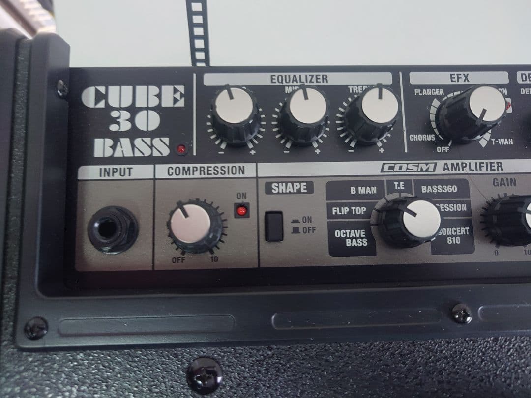 ROLAND CUBE-30 BASS 10インチ ベースコンボアンプ