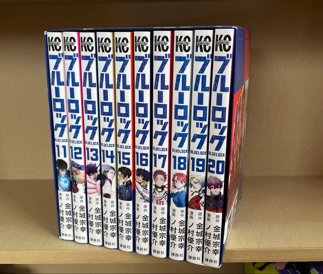 ブルーロック 1〜24巻　エピソード凪3巻　全巻セット　収納BOX付き