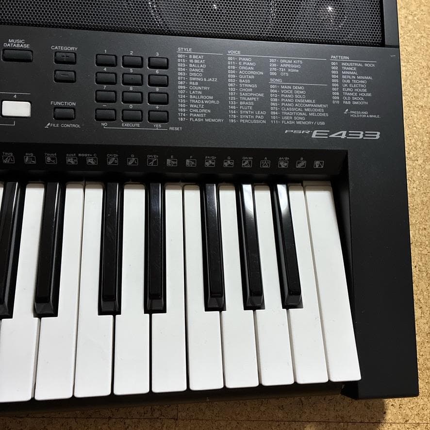 YAMAHA PSR-E433 2012年製 電子ピアノ キーボード ヤマハ