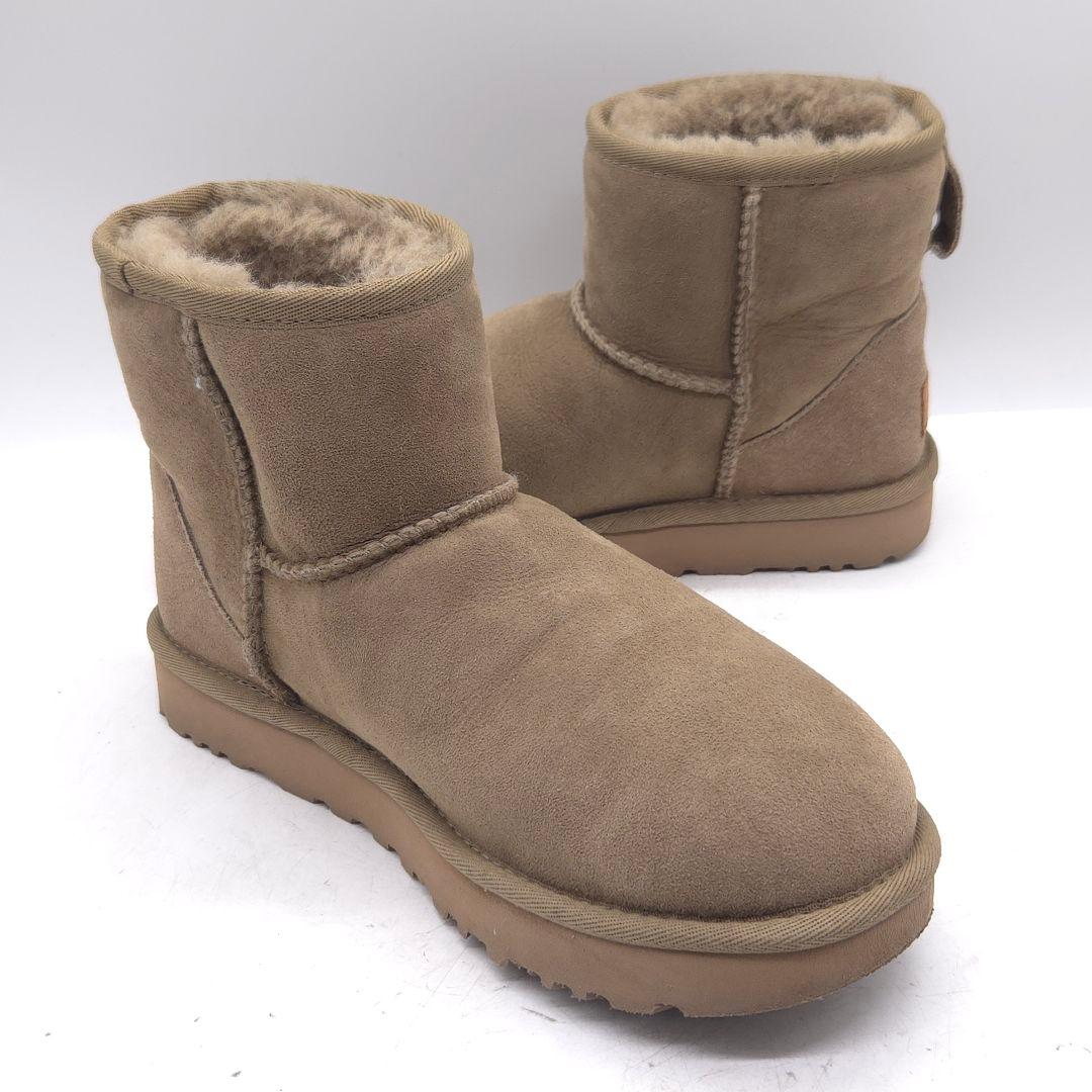 UGG CLASSIC MINI Ⅱ アグ クラシックミニ ボア ムートンブーツ