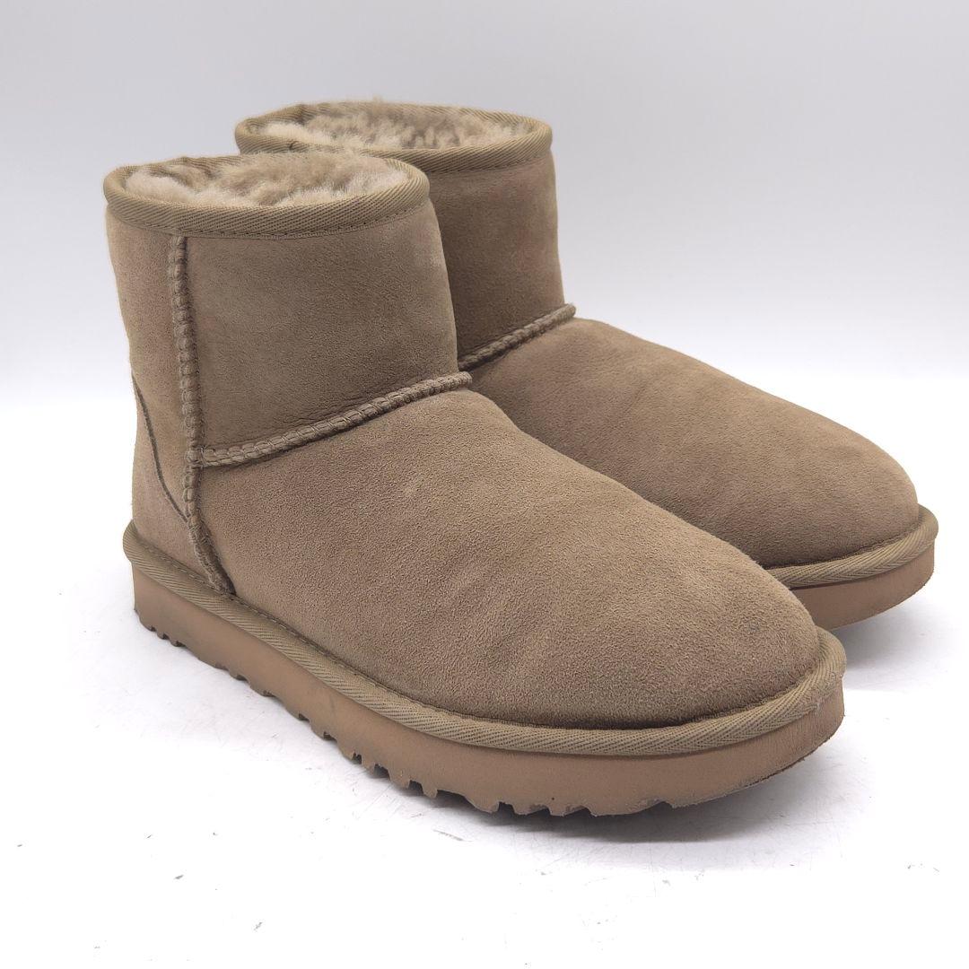 UGG CLASSIC MINI Ⅱ アグ クラシックミニ ボア ムートンブーツ