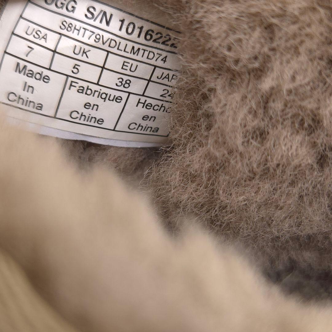 UGG CLASSIC MINI Ⅱ アグ クラシックミニ ボア ムートンブーツ