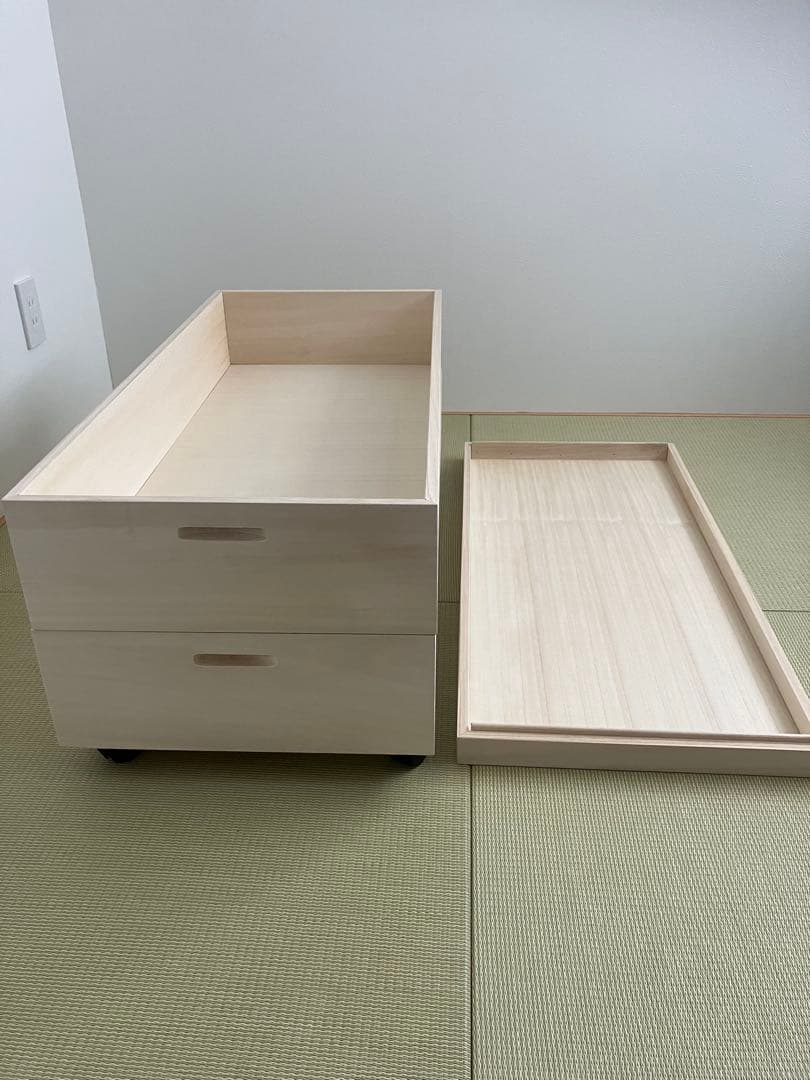 桐衣装箱　桐箱収納　2段収納　キャスター付き