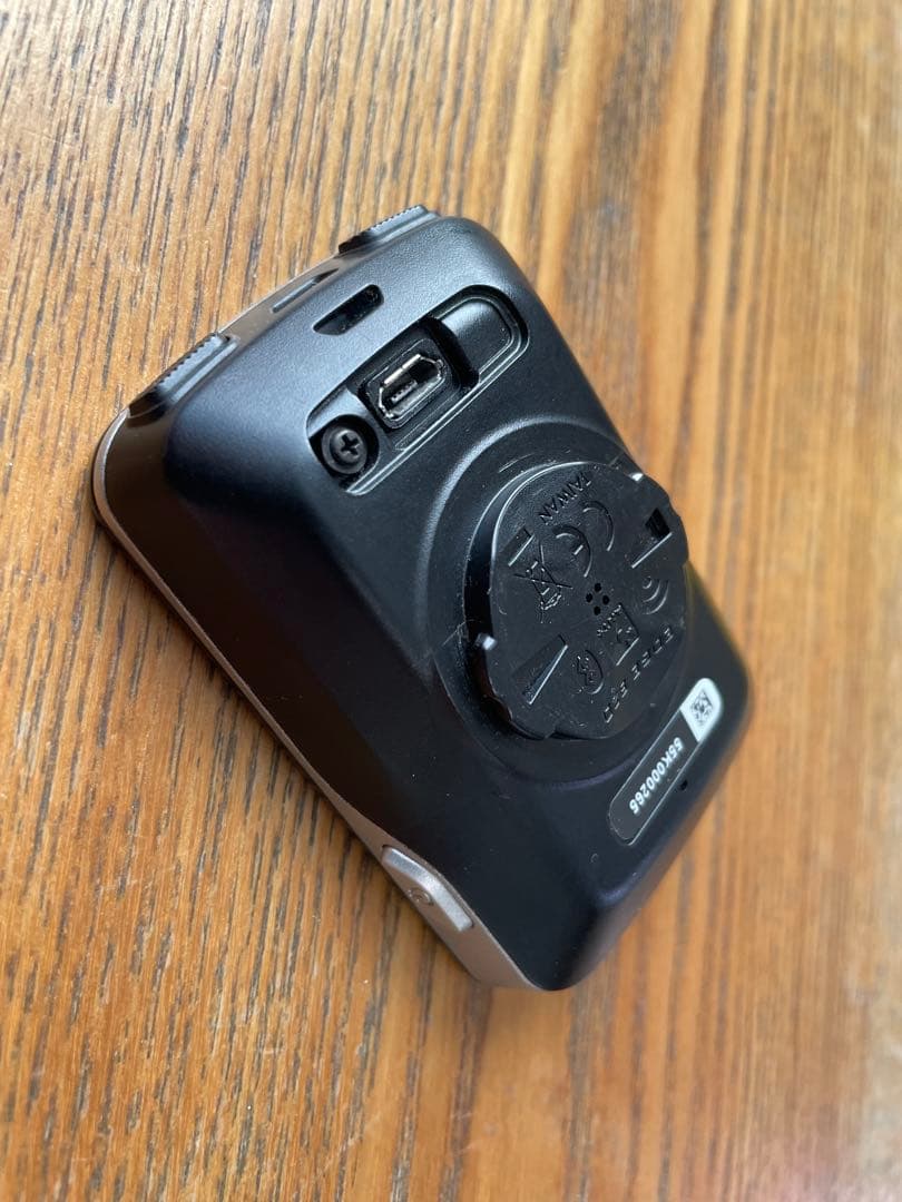 Garmin ガーミン　820J EDGE サイクルコンピューター本体